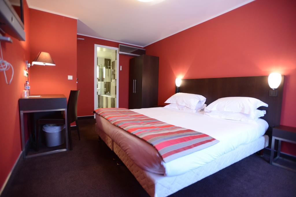 Hotel Des Archives Paris Oda fotoğraf